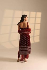 Conjunto de Salwar Kameez Bordado Color Borgoña con Dupatta de Chifón, Traje Indio-Pakistaní para Mujer, Ideal para Bodas y Fiestas - Product Image 6