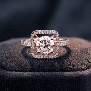 แหวนทอง 14KT ประดับเพชรทรงกลมเพาะเลี้ยงในห้องปฏิบัติการแบบ Halo |   แหวนหมั้นทรงสี่เหลี่ยมประดับเพชร |   เครื่องประดับทองคำแท้สุดหรู - Product Image 6