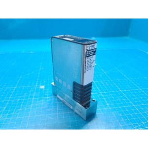 Equipo Brooks Instrument IFC-125C IFC-125C He 300SCCM Usado Como Está, Piezas de Equipo Semiconductores Legacy - Product Image 2