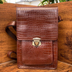 Nouveau gros Crocodile motif en cuir véritable sac à main Style vintage en cuir pleine fleur OEM/ODM conception sac à bandoulière pour unisexe - Product Image 2