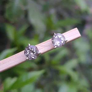 Round <b>Green</b> Amethyst Stud Earrings for <b>Men</b> and Women 925 Sterling Silver Handmade Prong set Wholesale Jewelry Suppliers - Product Image 3