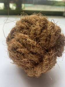 ผู้ผลิตผลิตภัณฑ์สำหรับสัตว์เลี้ยง - ของเล่นลูกบอลเคี้ยวมะพร้าวสำหรับสัตว์เลี้ยง ทำด้วยมือ 100% จากใยมะพร้าวในเวียดนาม // คุณลิมา - Product Image 5