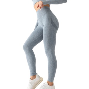 กางเกงโยคะสำหรับผู้หญิงเลกกิ้งออกกำลังกายแบบแนบเนื้อไร้รอยต่อ - Product Image 1