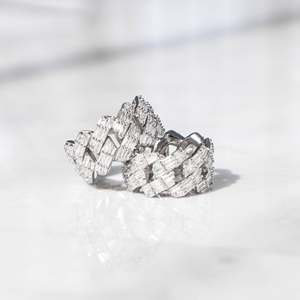 Bague Géométrique en Moissanite Coupe Baguette Sertie en Canal en Argent Sterling 925 Bijoux de Luxe Unisexe - Product Image 3