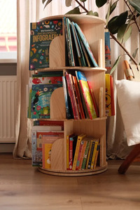 Librería giratoria Montessori de madera para niños - Product Image 3