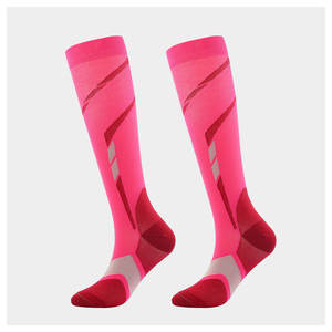 Chaussettes de compression sportives pour le soutien de la circulation, respirantes, imperméables, légères, durables, médicales, avec couleurs et tailles personnalisées - Product Image 4