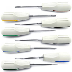 Élévateur dentaire luxateur en acier inoxydable argenté avec poignée ergonomique moletée – Instrument manuel d'extraction dentaire pour chirurgie buccale - Product Image 2