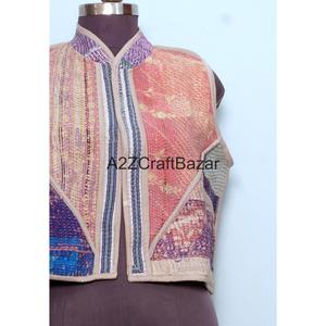 Chaleco de Algodón Acolchado Kantha Vintage Hecho a Mano para Mujer, Estilo Boho, 100% Algodón Puro, Diseño Corto - Product Image 2