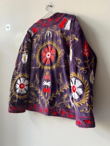 Abrigo de Terciopelo Bordado con Flores Vintage para Mujer, Talla Grande, Cuello Redondo, Manga Larga, Invierno, Casual, Ecológico, Estilo Bohemio, Patrón Suzani - Product Image 3