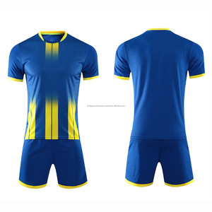 Conjunto de Uniforme de Fútbol con Logotipo Personalizado, Estilo Vintage, 100% Poliéster, Impresión Digital, Transpirable, Ropa Deportiva para Equipos - Product Image 2
