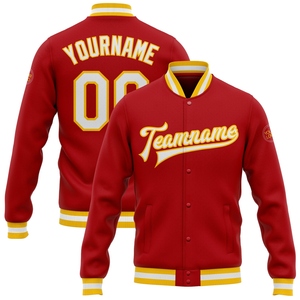 ขายส่งโดยตรงจาก OMMIZ INDUSTRY เสื้อแจ็คเก็ต Letterman แบบติดกระดุมเต็มตัว สีแดง ขาว-ทอง แบบกำหนดเองได้ - Product Image 1