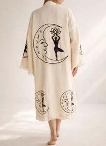 Robe longue de plage pour femme, style ethnique bohème, imprimée à la main, kimono de plage ouvert sur le devant, cache-maillot de bain graphique - Product Image 4