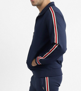 Ensemble de survêtement unisexe bleu marine avec fermeture éclair intégrale, poches latérales rayées, respirant, en polyester, style sportif décontracté pour l'hiver - Product Image 3