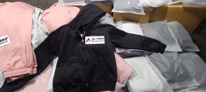 Sudadera con Capucha de Invierno de Alta Calidad, Lisa, Teñida, Estilo Urbano, con Cierre y Logotipo Personalizado, Unisex, de Forro Polar - Product Image 6
