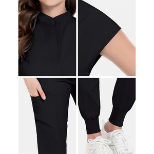 Conjunto de uniforme médico personalizado para mujer, negro, con blusa de manga corta y pantalones jogger, de tejido de poliéster, para hospital, con detección de agujas - Product Image 6