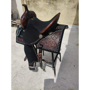 Selle de cheval anglaise noire de luxe, décorée à la main avec des motifs floraux, pour le cowboy, le ranch, la randonnée équestre, avec des accessoires décoratifs en acier inoxydable - Product Image 3