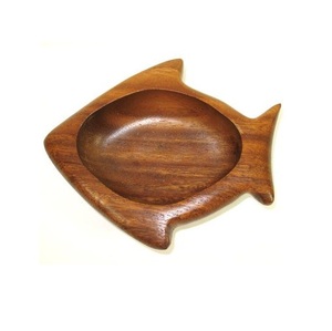 Plateau en bois raffiné pour une coordination repas optimale, conçu pour un service organisé et un attrait intemporel de la table - Product Image 1