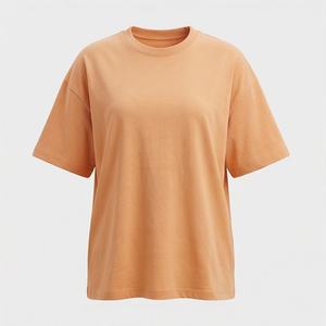 T-shirts imprimés DTF pour femmes, hauts en coton à manches courtes personnalisés pour le style urbain et la promotion de la marque, vêtements de qualité et tendance - Product Image 1