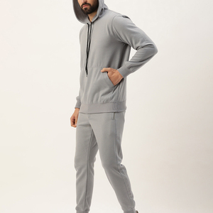 Nueva Llegada, Cómodos Conjuntos Deportivos para Hombre en Grandes Cantidades, Ropa Deportiva Ligera para Correr - Product Image 4