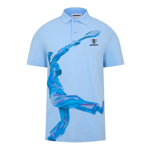 เสื้อโปโลชายสีน้ำเงินและเหลืองลายดอกไม้พร้อมลายพิมพ์ตราแผ่นดิน แขนสั้น สวมใส่สบาย ระบายอากาศได้ดี ดีไซน์แบบถัก - Product Image 2