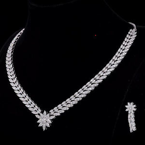 AMBER JEWELS - Collar de Eslabones Cubanos de Moissanita Premium, Plata 925, Chapado en Oro/Plata, Cadena de Lujo, Certificado IGI, 12 GM - Product Image 2
