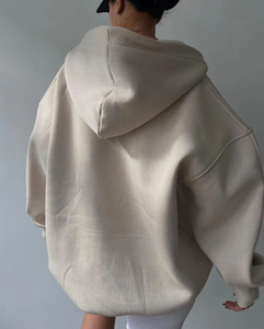 เสื้อฮู้ดดี้ผู้หญิงตัวนี้ผลิตในประเทศปากีสถานโดยผู้ส่งออกรายใหญ่ พร้อมบริการตกแต่งและบรรจุภัณฑ์อย่างมืออาชีพ - Product Image 2