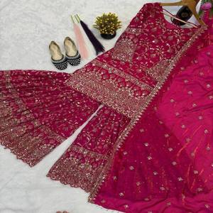 Conjunto de Kurta Sharara de Seda para Mujer VASTRA COTTAGE con Dupatta, Bordado de Lentejuelas, Traje Étnico para Fiesta - Product Image 4