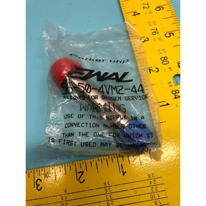 Lote de 3 adaptadores EWAL 56-50-4VM2-44, VCR a CGA - Equipo y piezas de semiconductores de confianza globales en el mercado. - Product Image 4