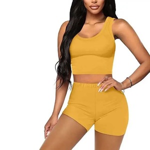 Conjunto de Sujetador Deportivo y Pantalones Cortos Premium para Mujer, Ropa Deportiva para Gimnasio, Conjuntos de Pantalones Cortos Deportivos para Mujer - Product Image 1