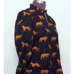 Blusa de Corte Regular con Estampado Floral Vintage, 100% Algodón Ecológico, Lavable, Estilo Casual, Cuello Mao, Manga Corta Abullonada - Product Image 4