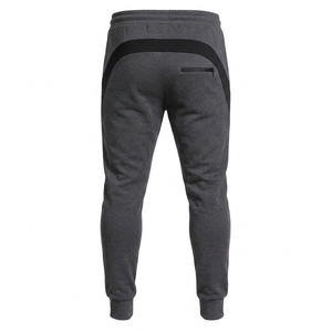 Pantalon de survêtement décontracté pour homme, tissu en coton léger, construction respirante, taille élastique, coupe décontractée, poches fonctionnelles, confortable - Product Image 2