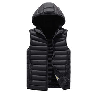 Gilet matelassé à capuche TurboDown pour homme, 550 Fill Omni Heat, léger, sans manches, isolant, pour l'hiver - Product Image 1