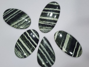 Chất Lượng Cao Tự Nhiên Màu Xanh Lá Cây Cho Thụy Sĩ Opal Đa-Hình Dạng Và Hỗn Hợp Kích Thước Lỏng Thạch Anh Đá Quý Tùy Chỉnh Cho Làm Đồ Trang Sức - Product Image 3