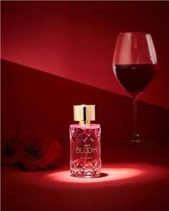 Eau de Parfum para Mujer de Larga Duración 50ml CINDY BLOOM Perfume de Lujo Más Vendido Sexy Rexy Uso Diario Spray Floral Vietnam - Product Image 2
