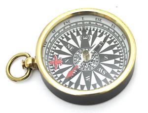 Boussole de poche artisanale vintage rouge et noire en laiton, outil de navigation multifonction portable pour la randonnée en extérieur - Product Image 3