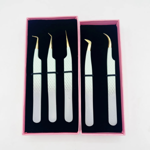 Pinzas de Volumen de Acero Inoxidable de Alta Calidad Somofy Enterprises, Agarre de Diamante Liso, Doradas, para Extensión de Pestañas, Duraderas y de Precisión - Product Image 1