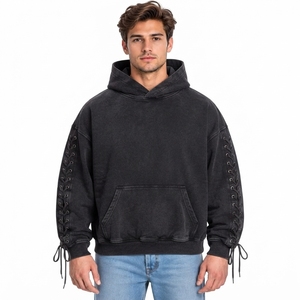 Sudadera Deportiva con Hombros Caídos, Gris y Negro, Franja Lateral Curva en el Brazo, Algodón, Cómoda y Duradera - Product Image 5