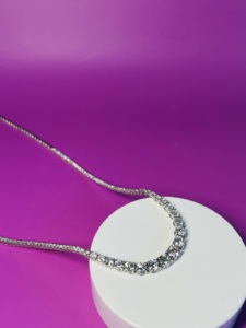 Collier tennis minimaliste pour femme en or blanc 14 carats avec diamants de laboratoire taille brillant, classique, idéal pour mariage, fiançailles, fête ou comme cadeau - Product Image 4