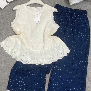 Ensemble deux pièces d'été pour femmes, vêtements confortables, mode naturelle, lavables, emballage personnalisé, fabriqué au Vietnam. - Product Image 6
