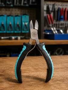 <b>Long</b> <b>Nose</b> Stainless Steel Lightweight Jewelry Making Pliers - Product Image 2