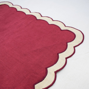 Wholesale Linen Embroidered Reusable Napkin Luxury Handmade Scallop <b>Edge</b> Napkin for Home Dining Table Setting - Product Image 1