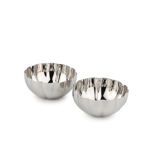 Tazón para Servir de Acero Inoxidable con Diseño Acanalado, Vajilla Metálica de Lujo con Acabado Espejo para Ensaladas, Frutas y Bocadillos, Ecológico - Product Image 1