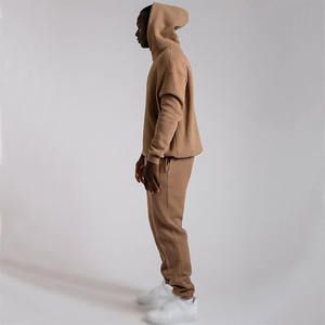 ชุดเซ็ตฮู้ดดี้และกางเกงวอร์มแบบยูนิเซ็กซ์ ผลิตตามสั่ง (OEM) ขายส่ง ผ้าฝ้ายฟลีซ สำหรับแบรนด์สตรีทแวร์ รับผลิตแบรนด์ส่วนตัว - Product Image 4