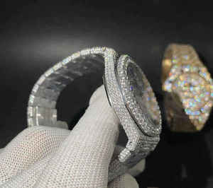 Reloj BOJ A.P.39 para Hombre, con Esfera Azul Árabe, Movimiento de Cuarzo, Acero Inoxidable, Cristal, Diamantes VVS y Moissanita de 20 mm, de Lujo a Bajo Precio - Product Image 3