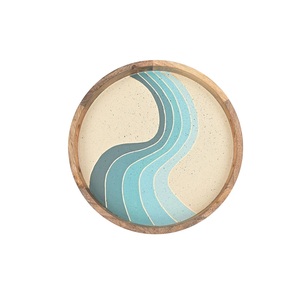 Plateau en bois et émail de haute qualité avec motif vague bleue pour le service à table et la décoration de la maison - Product Image 1