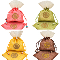 Mini pochette coréenne traditionnelle carrée en polyester de 6 pouces avec cordon de serrage et détails dorés