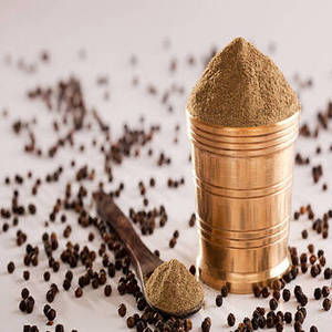 Poivre noir d'Inde en poudre de saison fraîche pour les acheteurs internationaux recherchant des épices moulues de qualité pour les marchés commerciaux et de détail - Product Image 1