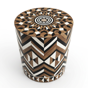 Taburete Decorativo Hecho a Mano con Incrustaciones de Madera y Resina Blanca a Rayas, Diseño Personalizado OEM ODM DECORYUG - Product Image 2