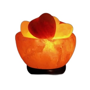 Wholesale Himalayan Pink Salt Lamp Heart Shape USB <b>Compact</b> <b>Desk</b> Ambient Lighting - Product Image 6