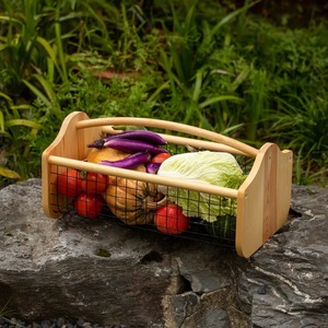 Panier de récolte en bois adapté à la collecte de fruits et légumes, au stockage de la récolte du jardin et à la décoration de la ferme et de la maison - Product Image 2